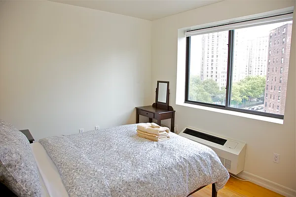 Rented by Smart City Real Estate LLC | media 27