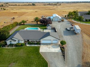 19265 Ridge Rd, Red Bluff, CA 96080