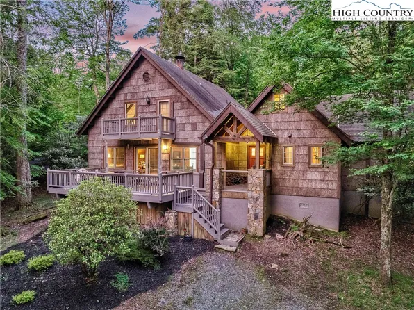 302 Lake Road, Beech Mountain, NC 28604