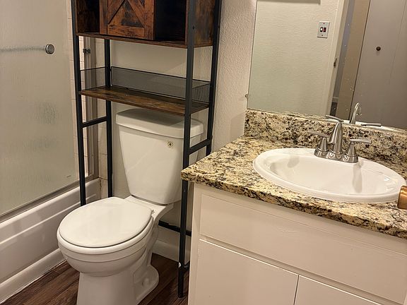 4th image of 2450 Lymbery St APT 221