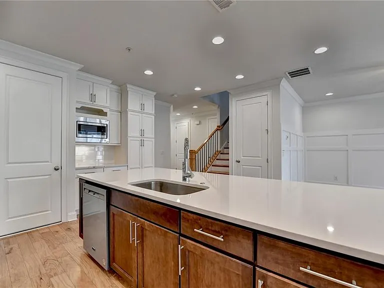 341 Bailey Walk — Photo 16