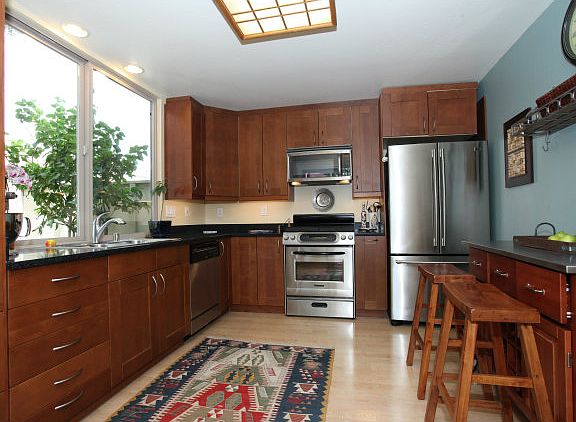 5th image of 1450 Yukon Dr #A