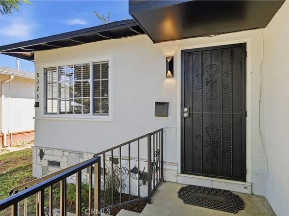 8326 Barnsley Ave, Westchester, CA 90045