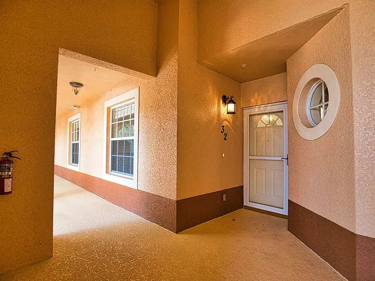150 L Pavia Blvd #32 — Photo 5