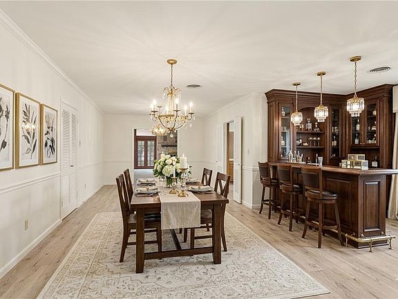 5th image of 3416 N Labarre Rd