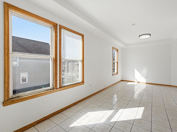 3rd image of 1507 S 51st Ave