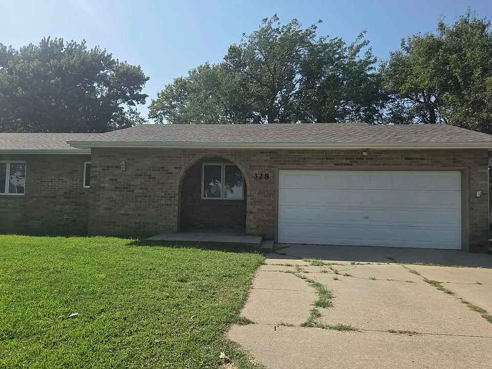 328 S Kiowa Ct