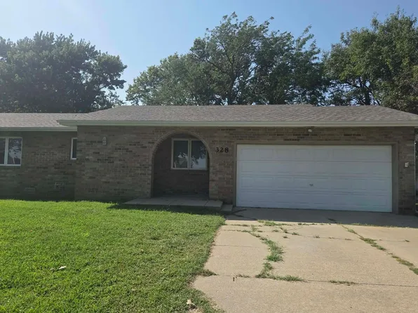 328 S Kiowa Ct, Junction City, KS 66441