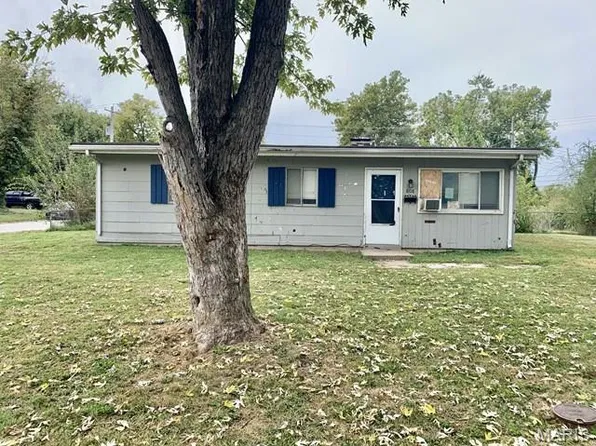 808 E 5th St, Cahokia, IL 62206