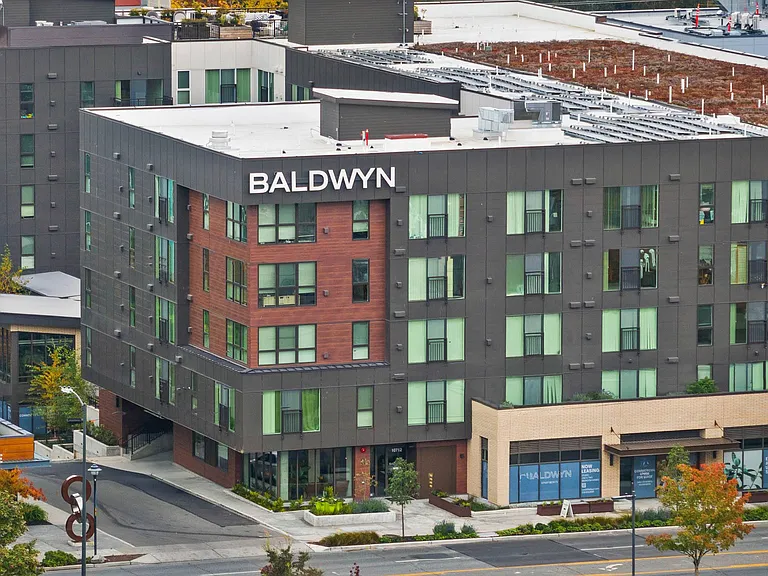 Baldwyn — Photo 104