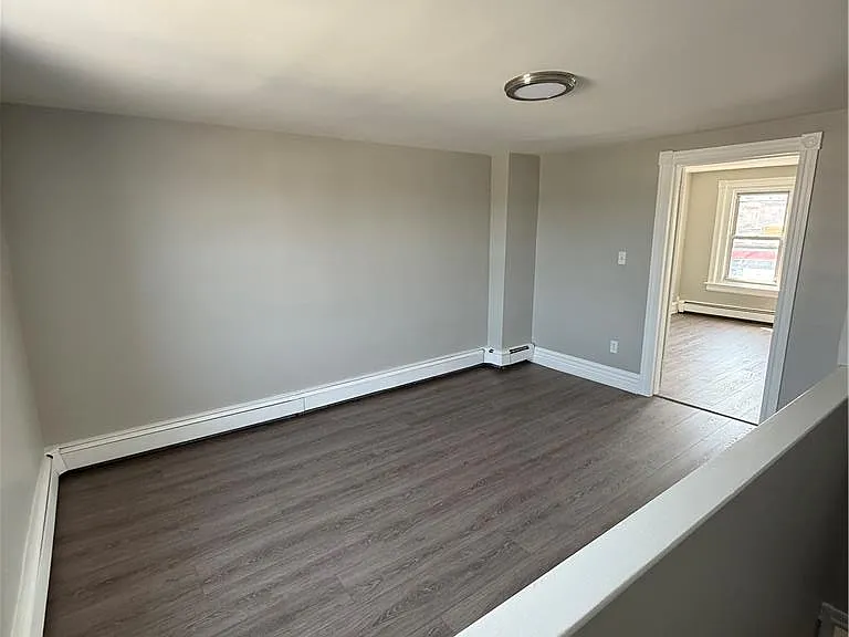 1455 W Tilghman St — Photo 12