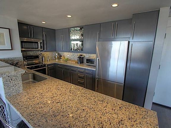 3rd image of 2170 Century Park E APT 1010