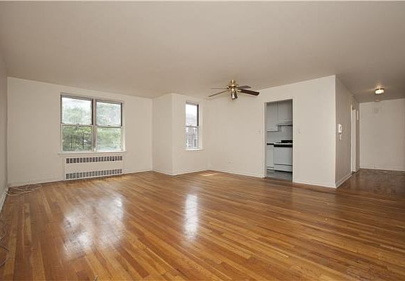 4th image of 6714 108th St APT 6e