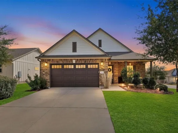 259 Sowing Oak Dr, San Marcos, TX 78666