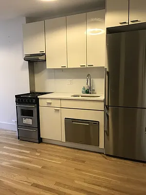 Rented by Citi Habitats | media 12