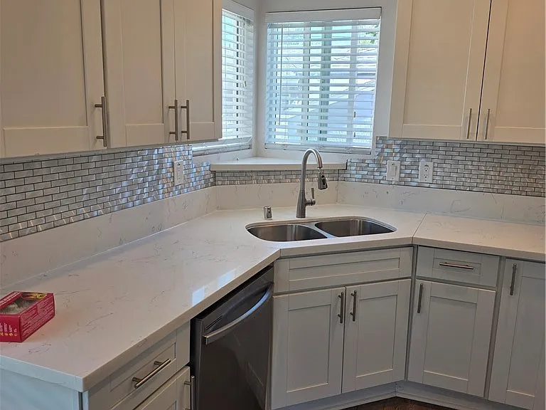 17557 Lemay Pl — Photo 6