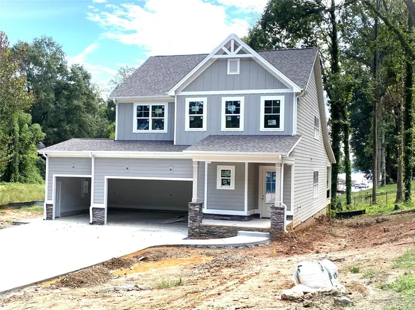 105 Crystal Cir, Mooresville, NC 28117