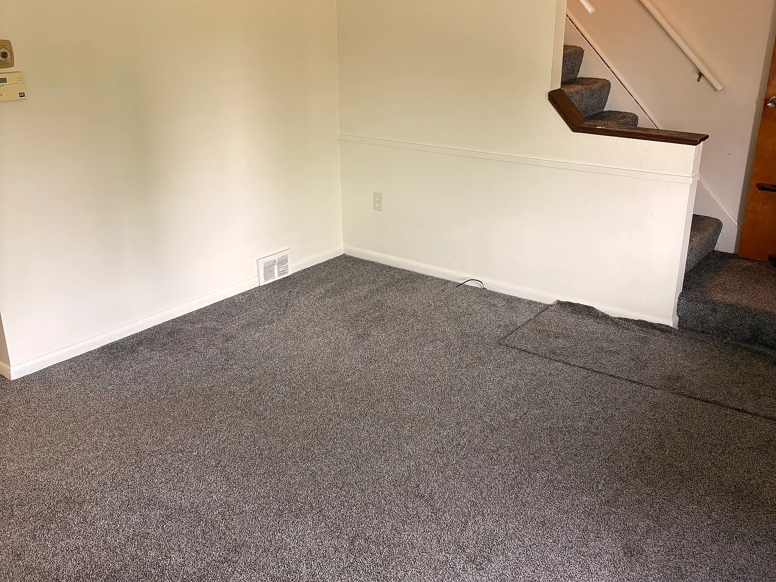 2 bed, 950 sqft, $1,100 — Photo 4