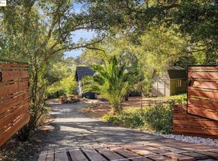 3073 Monterey Blvd, Oakland, CA 94602