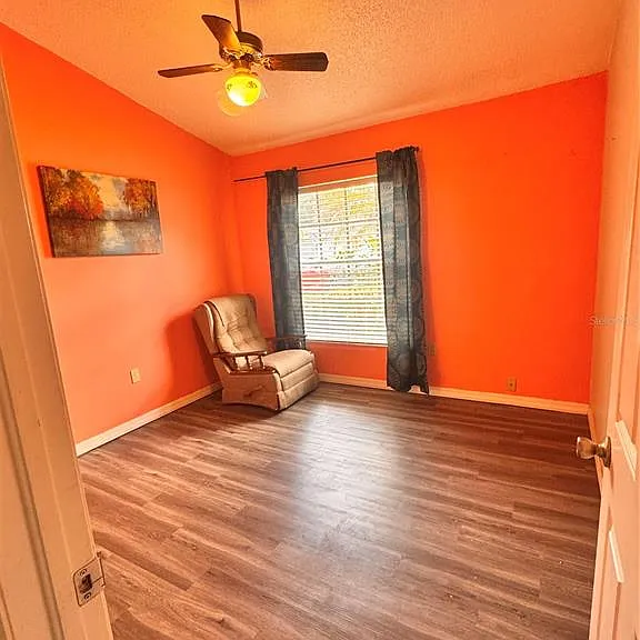2070 Sarah Louise Dr — Photo 27