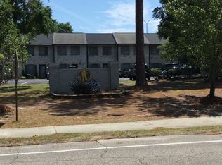 100 Ye Olde Kings Hwy APT D, North Myrtle Beach, SC 29582