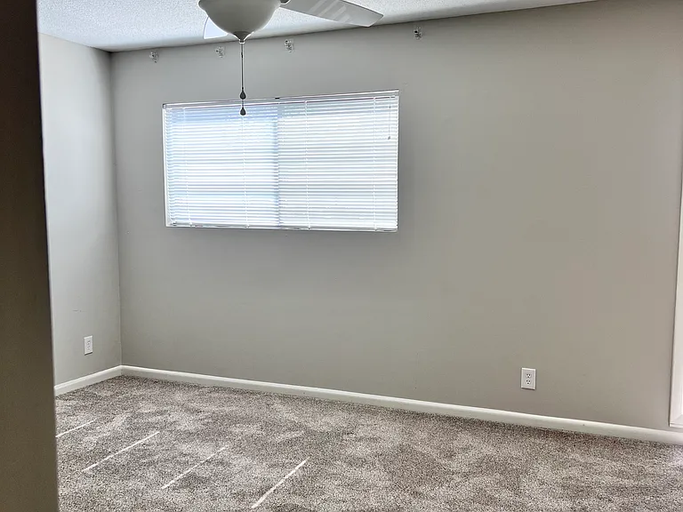 401 Century Ct — Photo 12