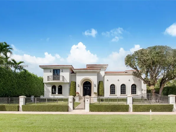 1151 S Alhambra Cir, Coral Gables, FL 33146