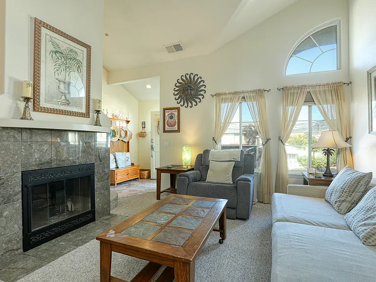 160 Ocean View Ave — Photo 10
