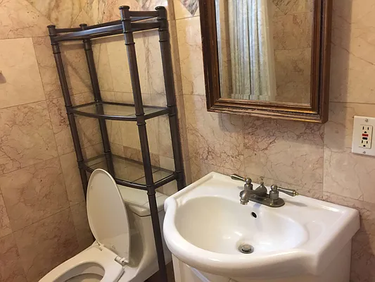 Rented by Aida Home Realty | media 19