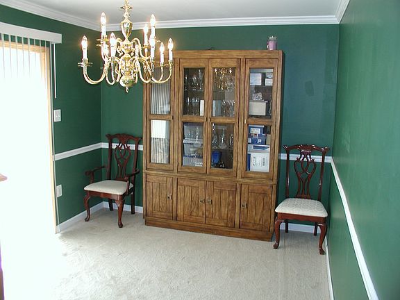 Formal dining room