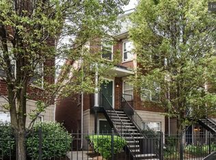 637 W Division St #A, Chicago, IL 60610