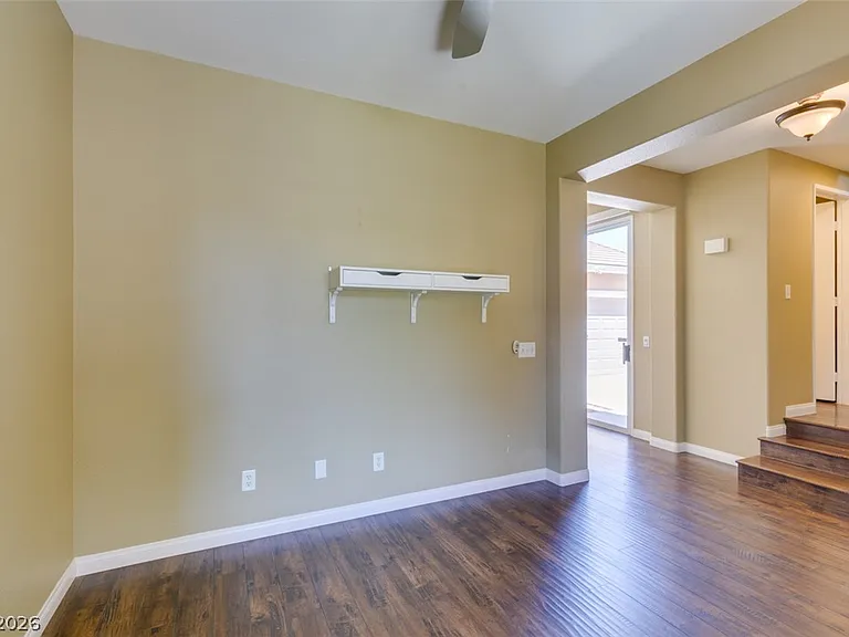 5928 Attavilla Dr — Photo 11