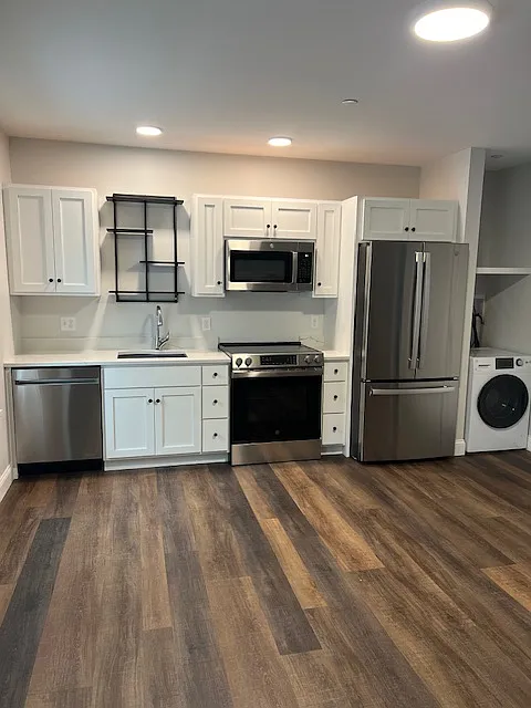 1 bed, 500 sqft, $2,200 — Photo 2