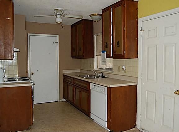 4th image of 403 S 1st St