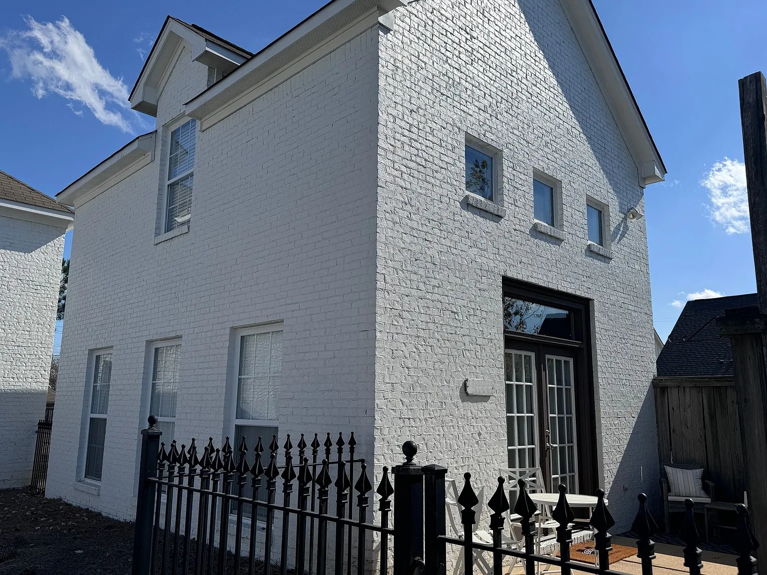 Mondrian Place — Photo 3