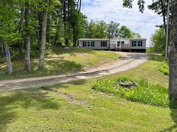 157 Prescott St, Shady Spring, WV 25918