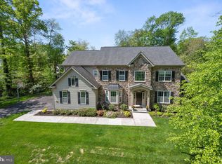 675 Deerpath Ln, Yardley, PA 19067