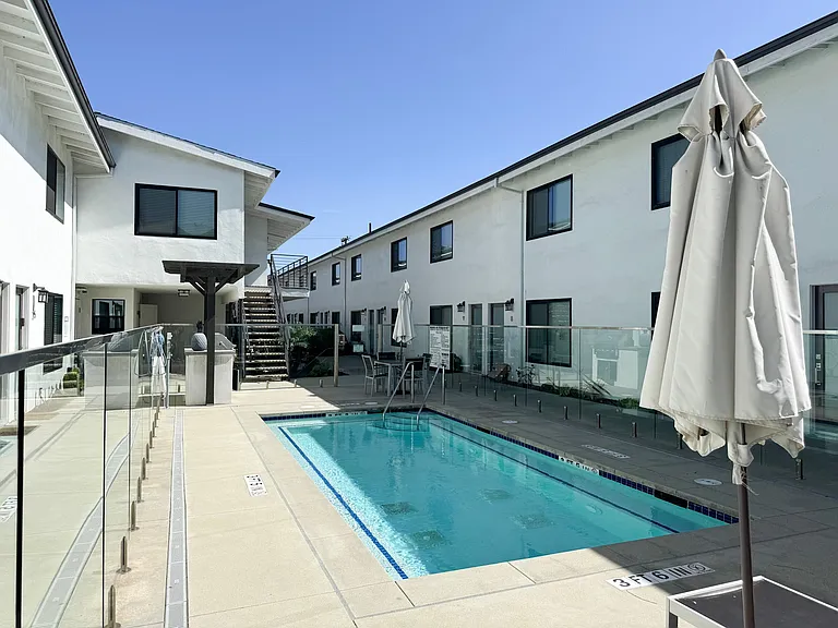 20720 Anza Ave — Photo 9