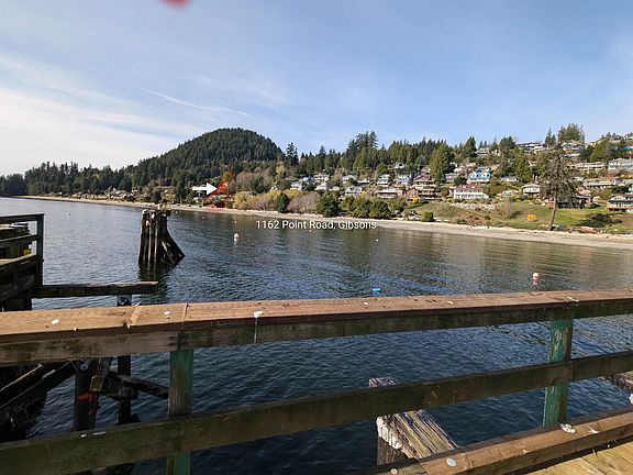 2nd image of 1162 Point Rd
