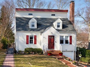 25 Cedar Ln, Chatham, NJ 07928