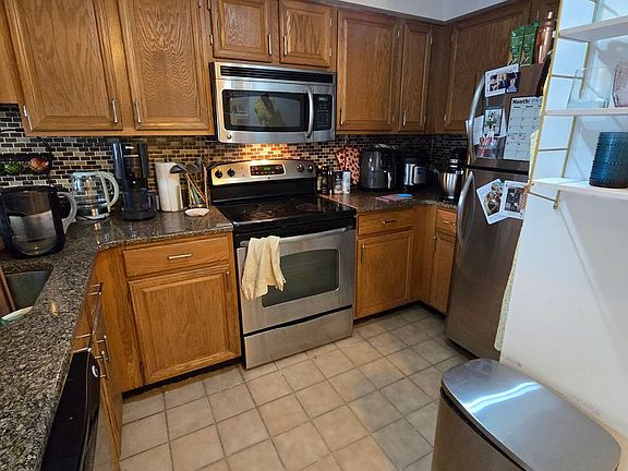 2nd image of 234 N 3rd St APT 205