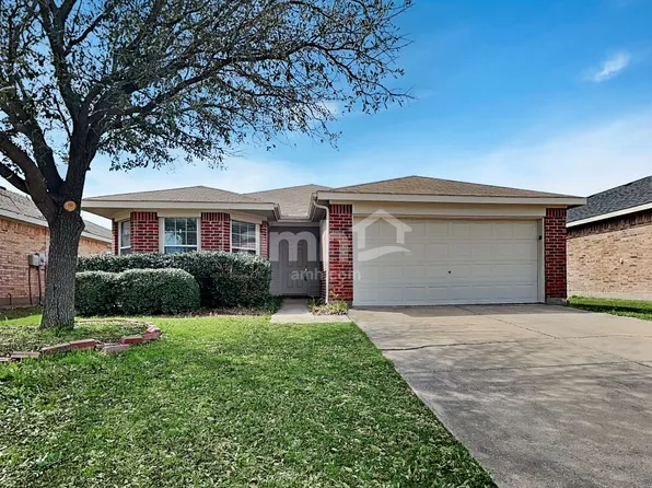 9421 Pastime Ct, Fort Worth, TX 76244