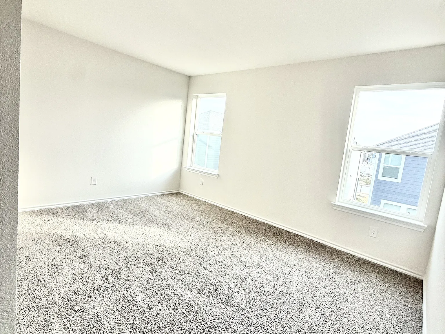 317 Tall Cedar Way — Photo 4