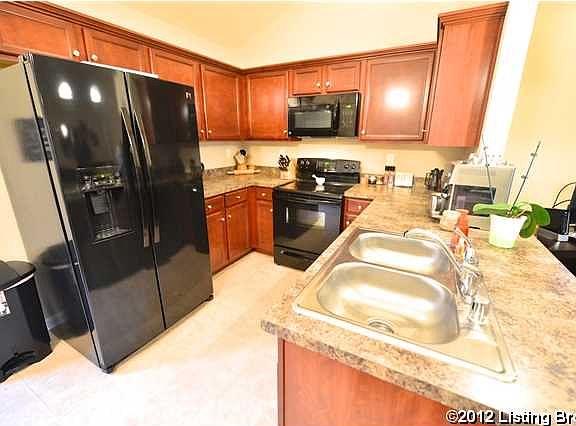 5th image of 316 Redcrest Dr