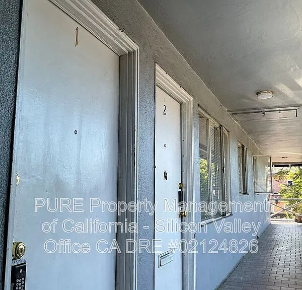 79 N 10th St #1 — Photo 18