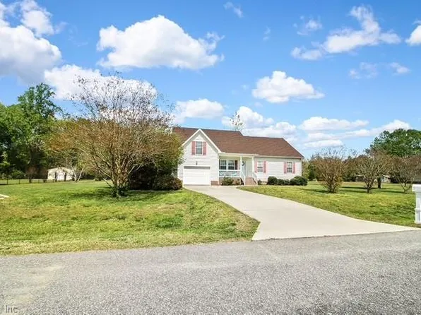 106 Chickadee St, Moyock, NC 27958