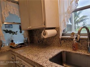 4100 Crystal Lake Dr APT 102, Pompano Beach, FL 33064