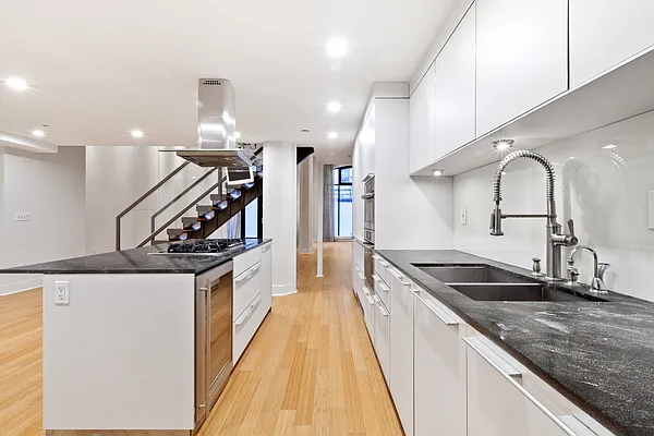 Sold by Douglas Elliman | media 14