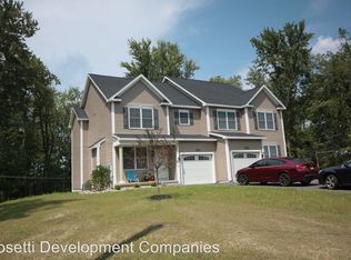 23A Waterford Ave, Latham, NY 12110