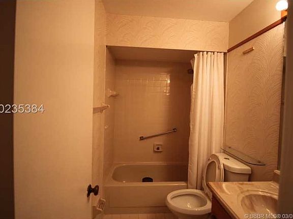 4th image of 7004 Nandina Ln